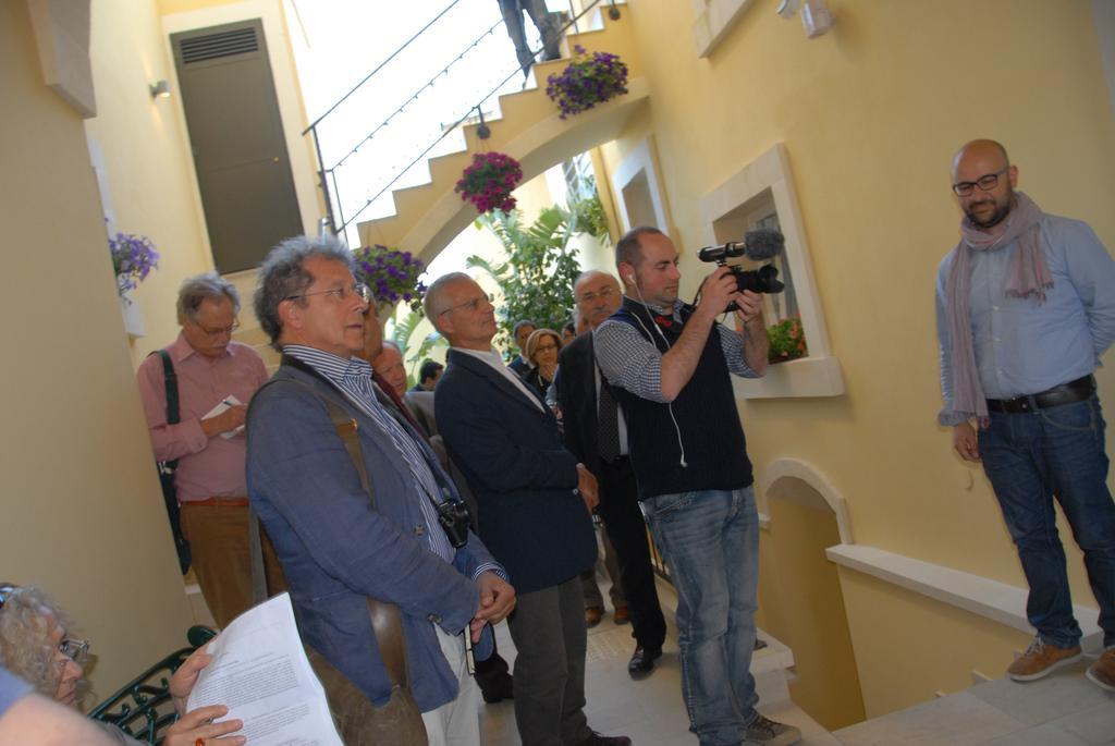 Antico Casale B&B Veglie Exterior photo